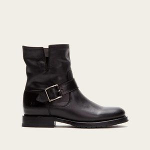 $400 FRYE Natalie Engineer MOTO BIKER BUCKLE BLACK LEATHER BOOTIE 10 B (ME17)